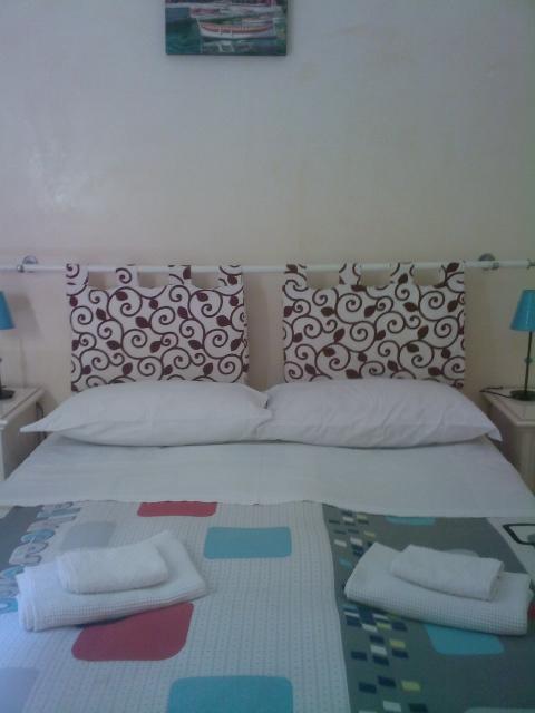Roma Prince Inn Accommodation Exterior photo